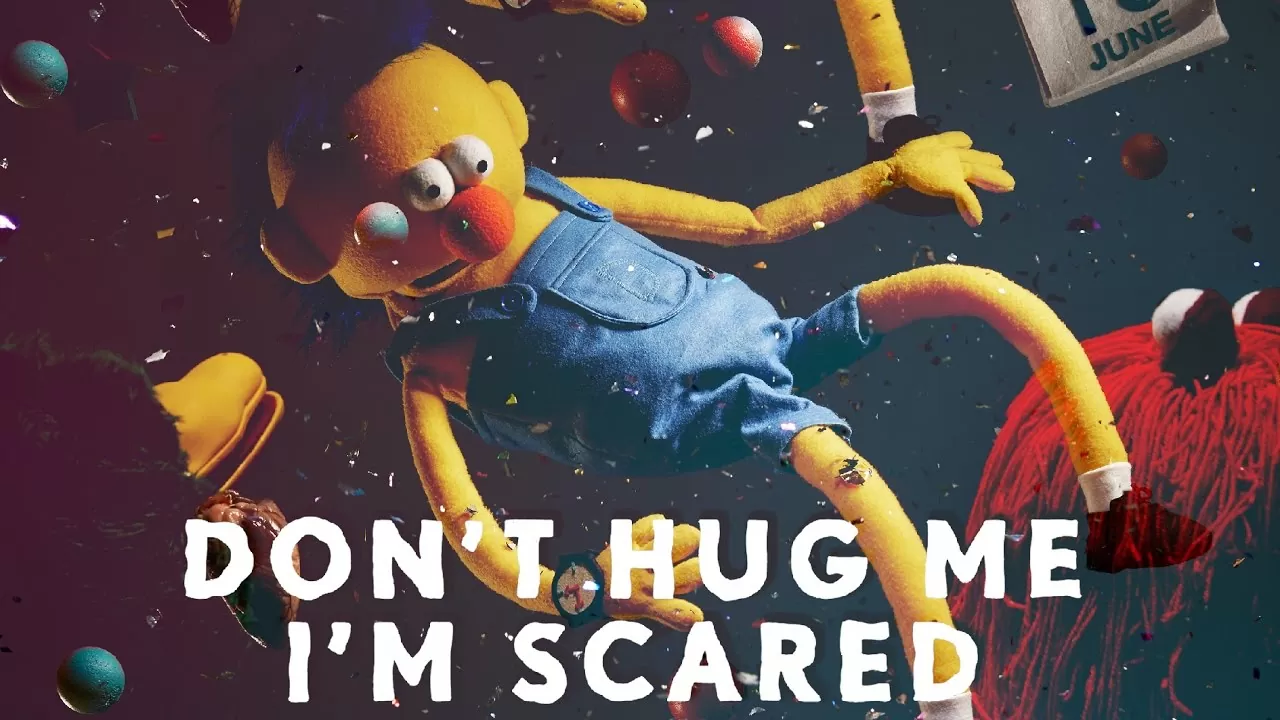 Don scary. Не обнимай мне страшно. Шоу don't hug me i'm scared. Не обнимай меня мне. Не обнимай меня мне страшно лого.