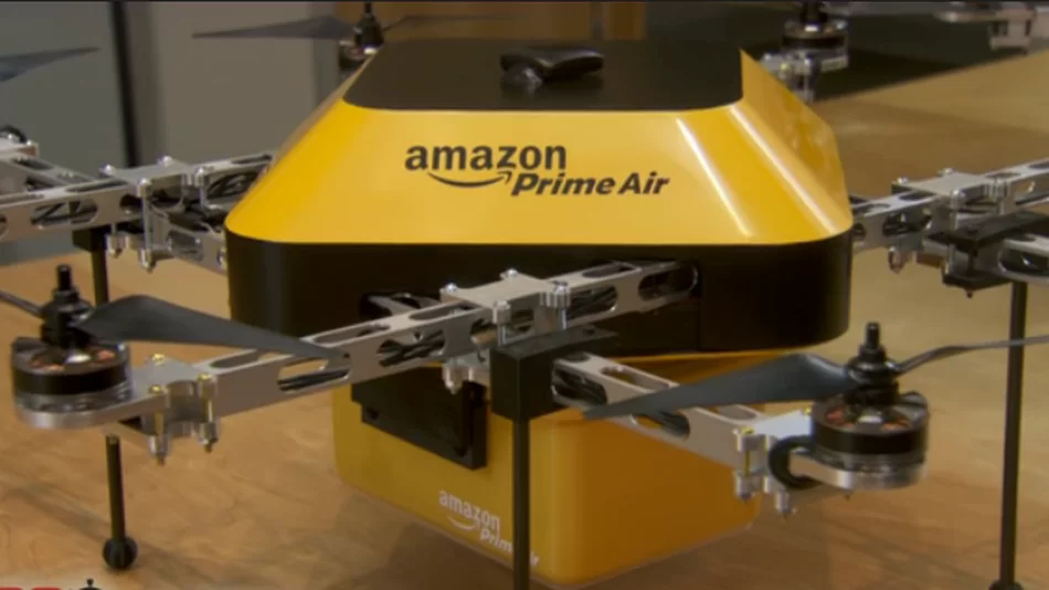 Droni portapacchi, Amazon spicca letteralmente il volo