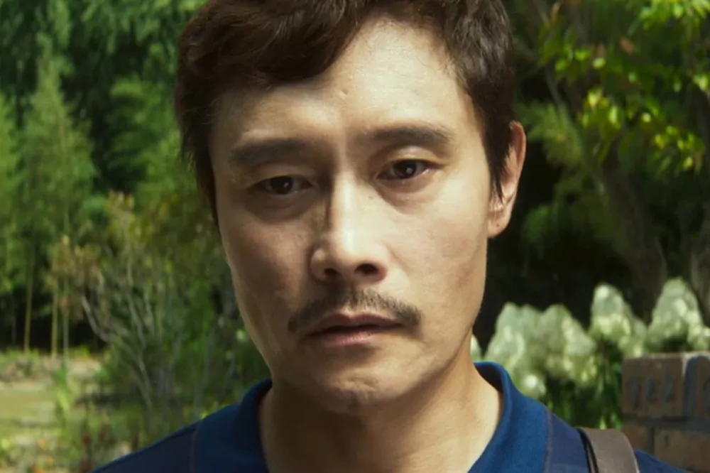 no other choice park chan-wook film Lee Byung-hun