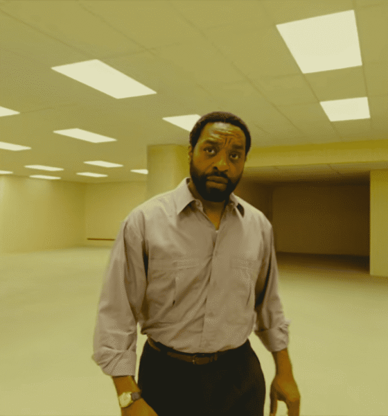 cosa sono le backroom cosa sono gli spazi liminali backrooms chiwetel ejiofor kane parsons horror film